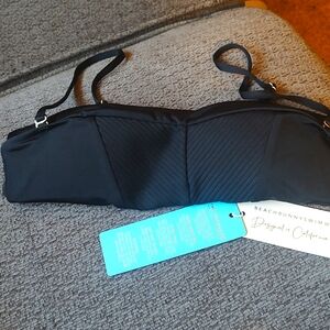 Beach Bunny black swim top/bralette Sz M New